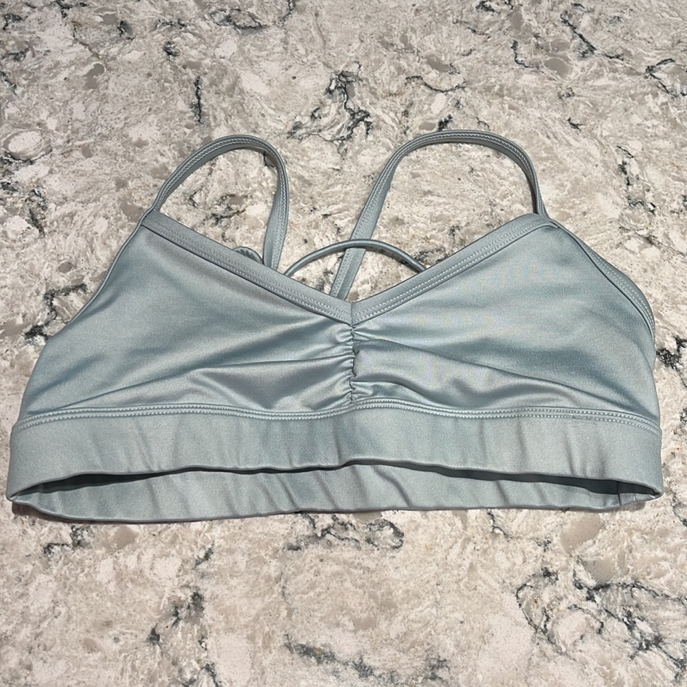Alo Yoga sports bra